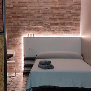  Apartamento Estudio Industrial A 9' Del Centro En Metro